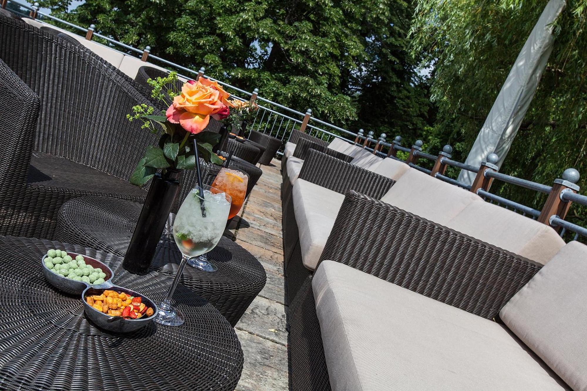 Schnellenburg Hotel Düsseldorf Buitenkant foto